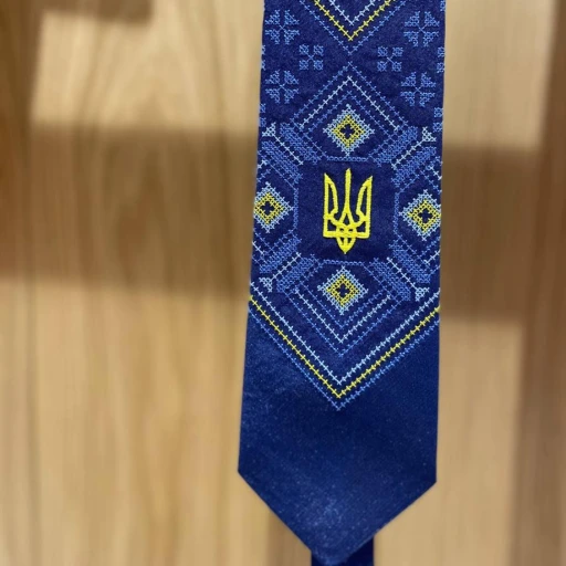 Narodniy Dim Ukraina (on Etsy)